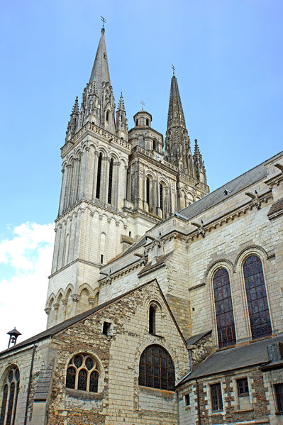 Fichier:Angers cathedrale 2014c.jpg