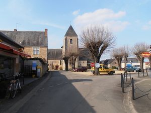 Photographie de la place de l'église.