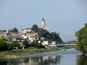 Photographie du village de Saint-Florent-le-Vieil.