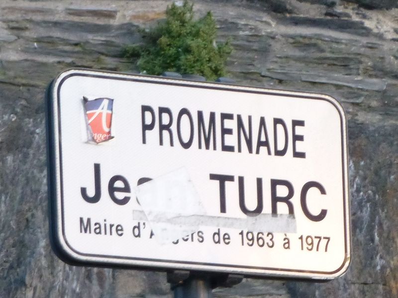 Fichier:Angers, Promenade Jean Turc.jpeg