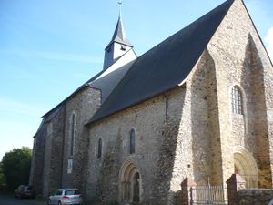 Photographie de l'église du prieuré.