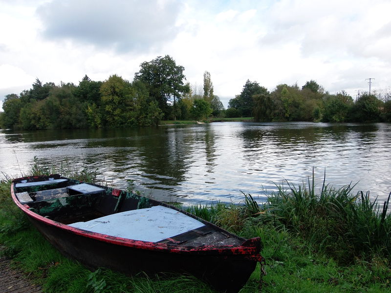 Fichier:Mayenne a montreuilsurmaine 2013-1b.jpg
