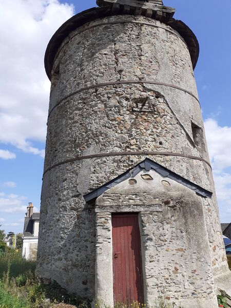 Fichier:Saintgeorgessurloire moulin salle 2024 164942.jpg