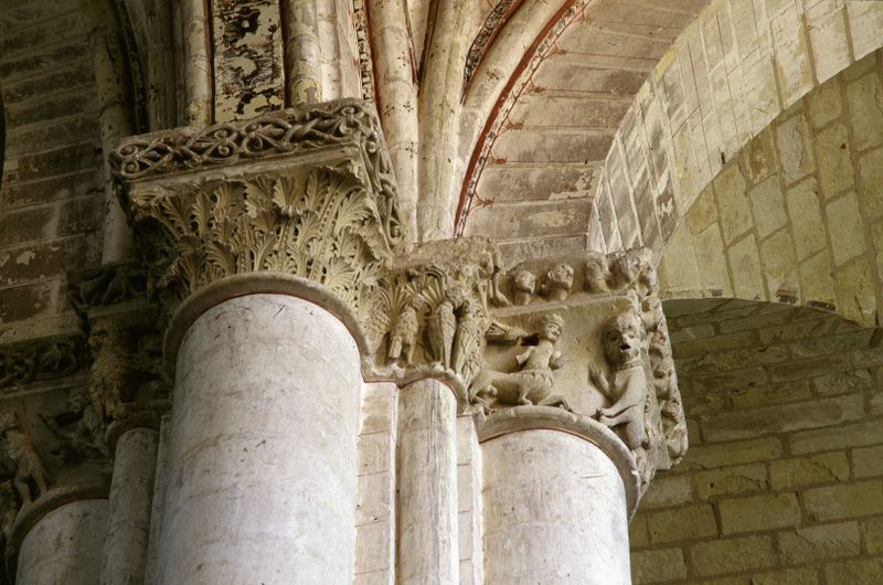 Fichier:Cunault eglise abbatiale 1986a.jpg