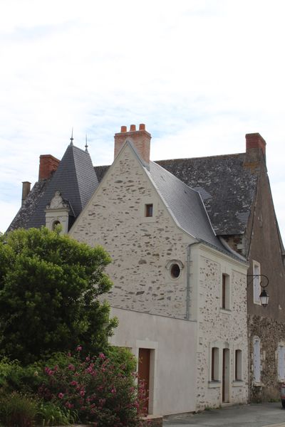 Fichier:Saintaubindeluigne 2019 5918.jpg