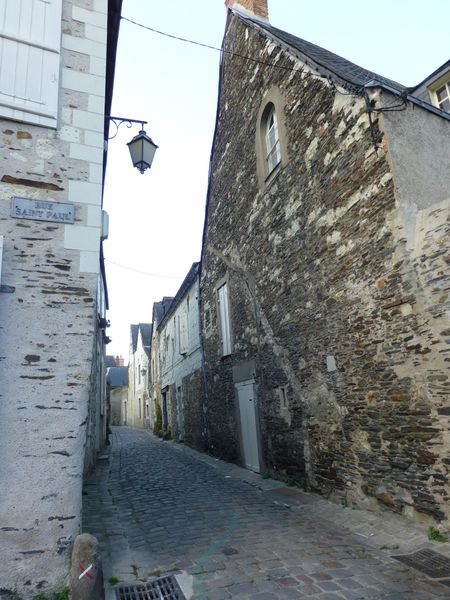 Fichier:Angers, Hôtel dit maison canoniale Sainte-Marie.JPG