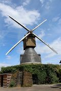 Photographie du moulin-cavier de la Croix Cadeau (Avrillé).