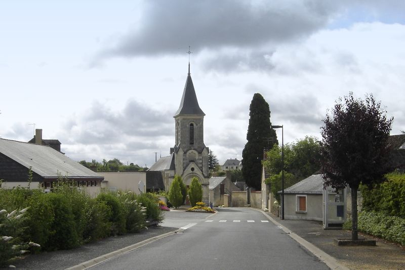 Fichier:Saintmartindarce entree bourg 2009a.jpg