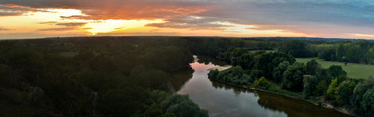 Photographie d'un panorama depuis La Roche de Mûrs