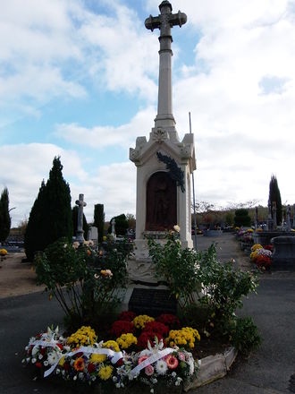 Photographie du monument aux morts.