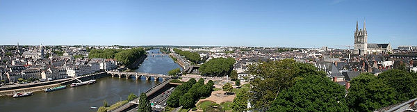 Vue de la ville depuis le château.