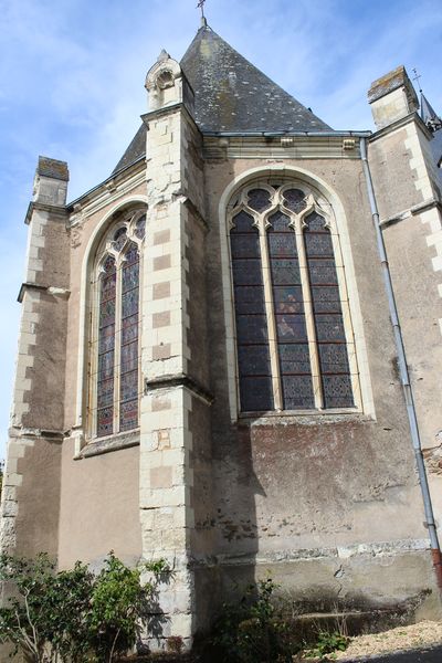 Fichier:Saintaubindeluigne eglise 2019 5900.jpg