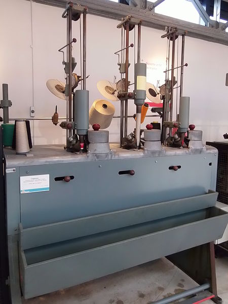 Fichier:Cholet musee du textile - 2015az.jpg