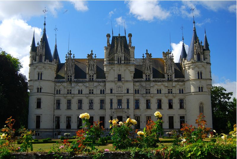 Fichier:Challainlapotherie chateau 2011a.jpg