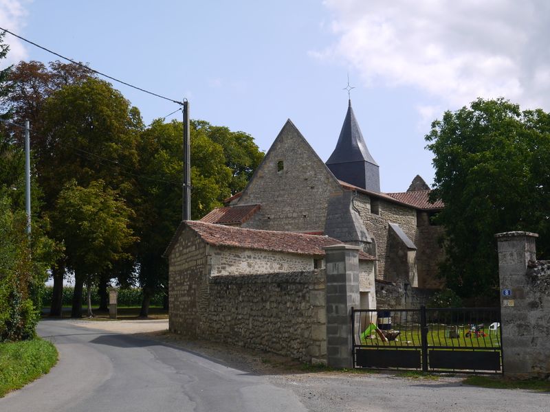 Fichier:Saintmacairedubois eglise 2017a.jpg