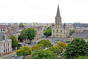 Photographie de l'église Saint-Laud (Angers).