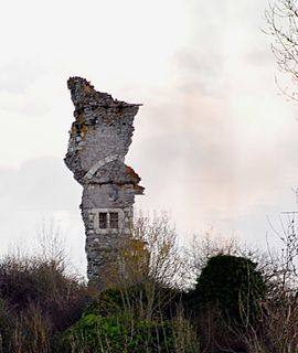 Photographie des ruines du château.