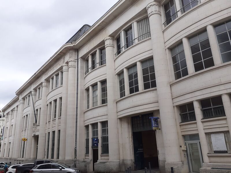 Fichier:Angers grande poste 2024-134157.jpg