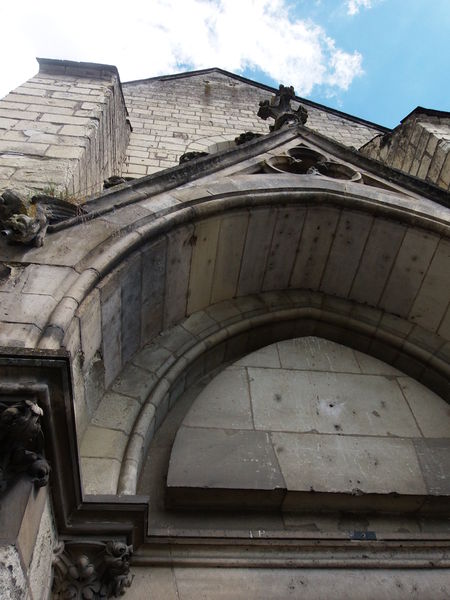 Fichier:Rosierssurloire - eglise notre dame - 2014b.jpg