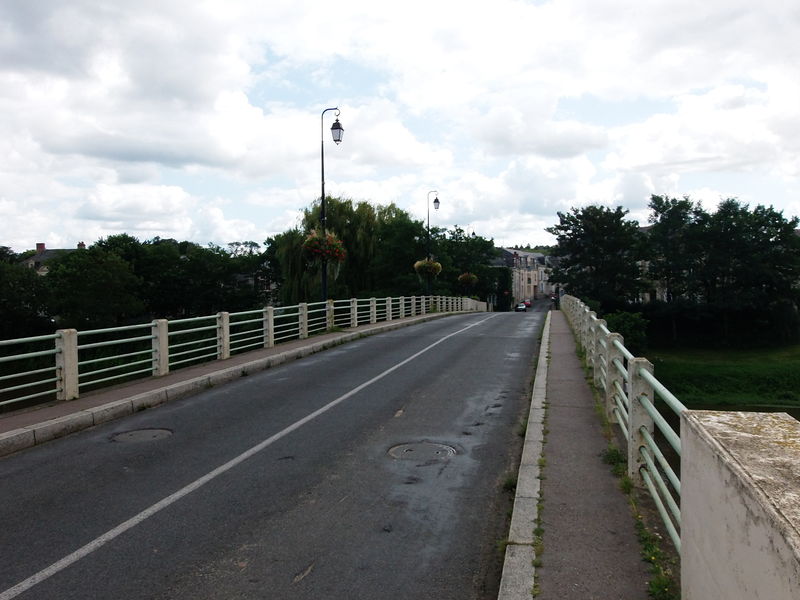 Fichier:Rochefortsurloire pont du louet -2014c.jpg