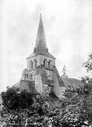 Photographie de l'église Saint-Julien.