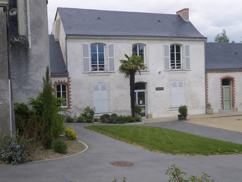 Fichier:Hotelleriedeflee mairie 2010a.jpg