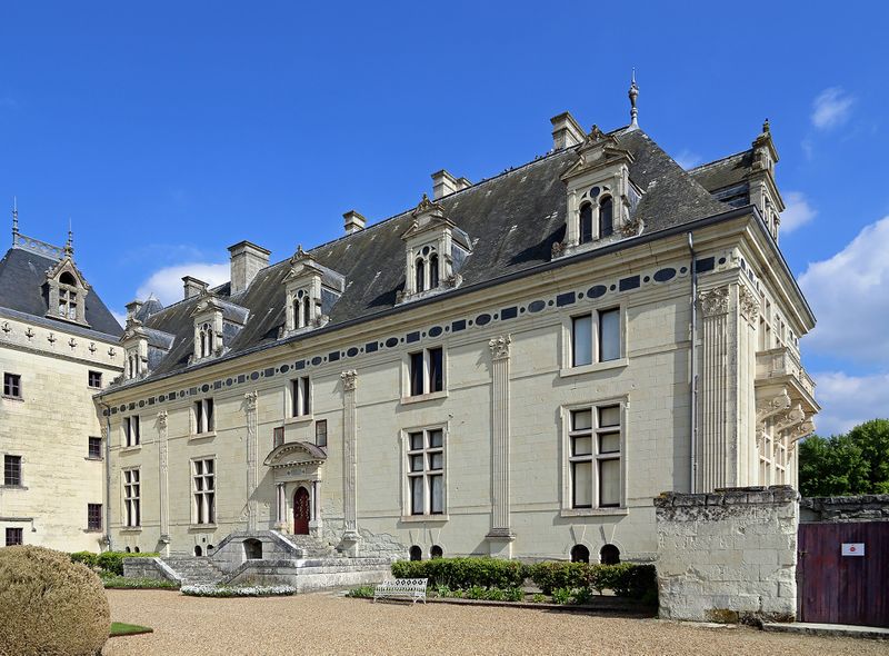 Fichier:Breze chateau 2017f.jpg