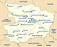 Carte représentant les anciennes administrations et intercommunalités de Maine-et-Loire