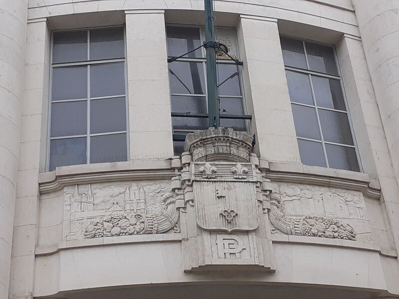 Fichier:Angers grande poste 2024-134418.jpg