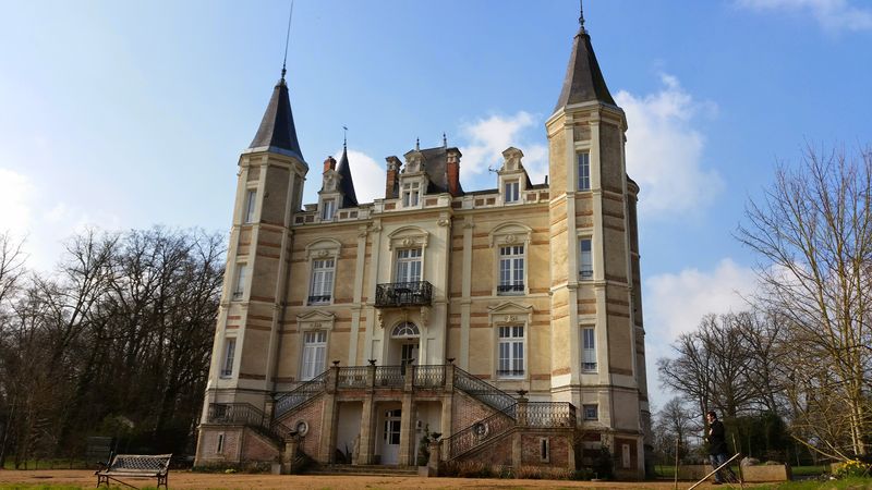 Fichier:Andreze chateau moriniere 2015a.jpg