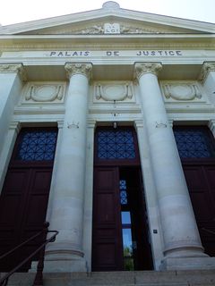 Photographie du palais de justice de Cholet.
