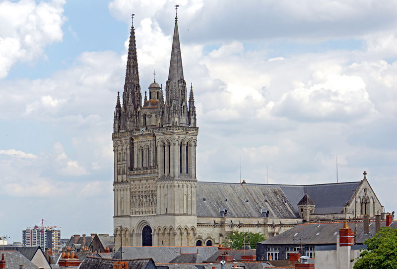 Fichier:Angers cathedrale 2014b.jpg
