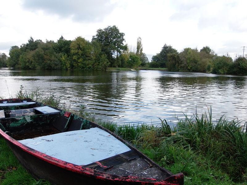 Fichier:Mayenne a montreuilsurmaine 2013-1.jpg
