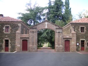 Photographie de l'abbaye de Bellefontaine.