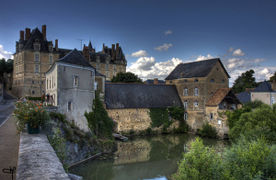 Durtal chateau moulin 2008.jpg