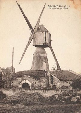 Carte postale ancienne du moulin.