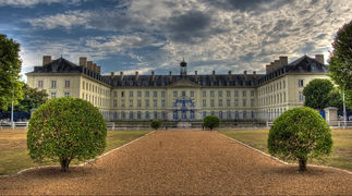 Saumur ecole cavalerie 2009a.jpg