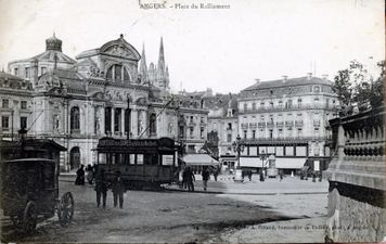 Carte postale ancienne.